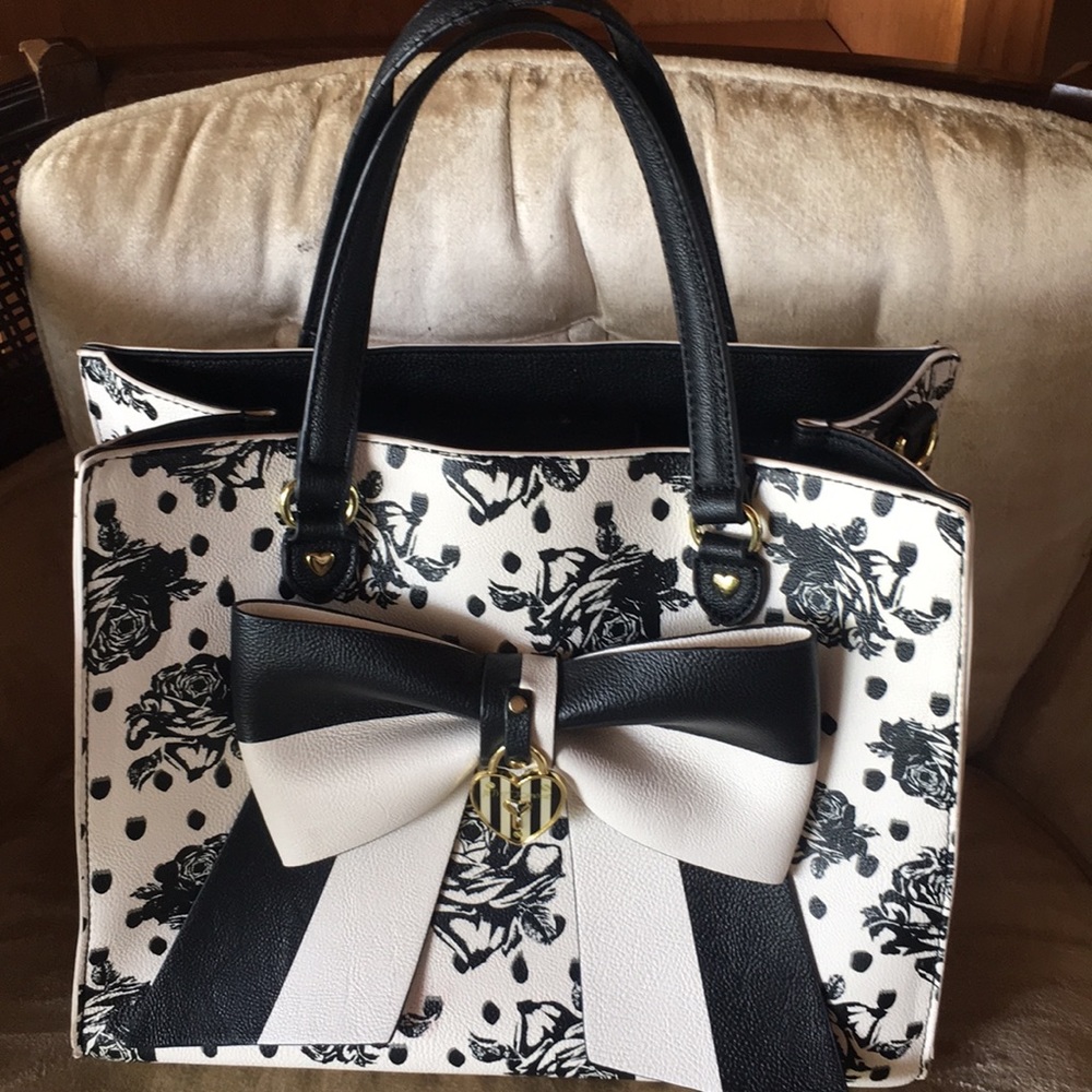 Betsy Johnson purse